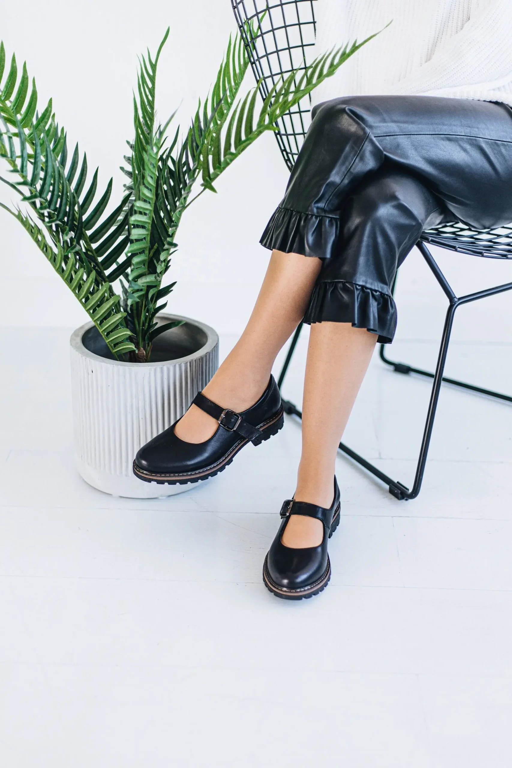 Black Leather Classic Chunky Mary Jane Flats Black Leather Classic Chunky Mary Jane Flats