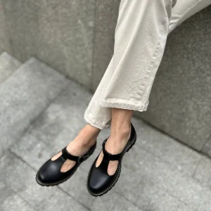 Black Leather T-strap Mary Jane Flats